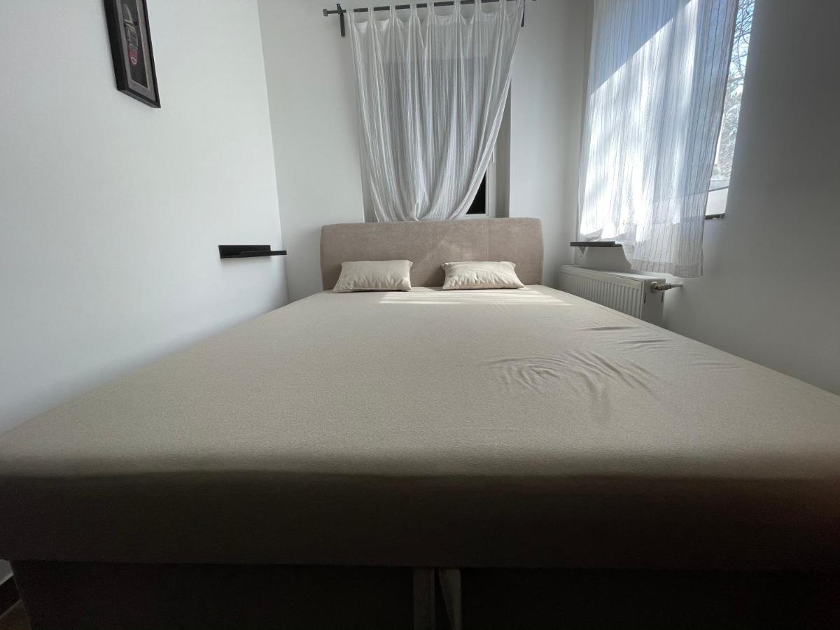 Smeraldo Villa Сиофок Екстериор снимка