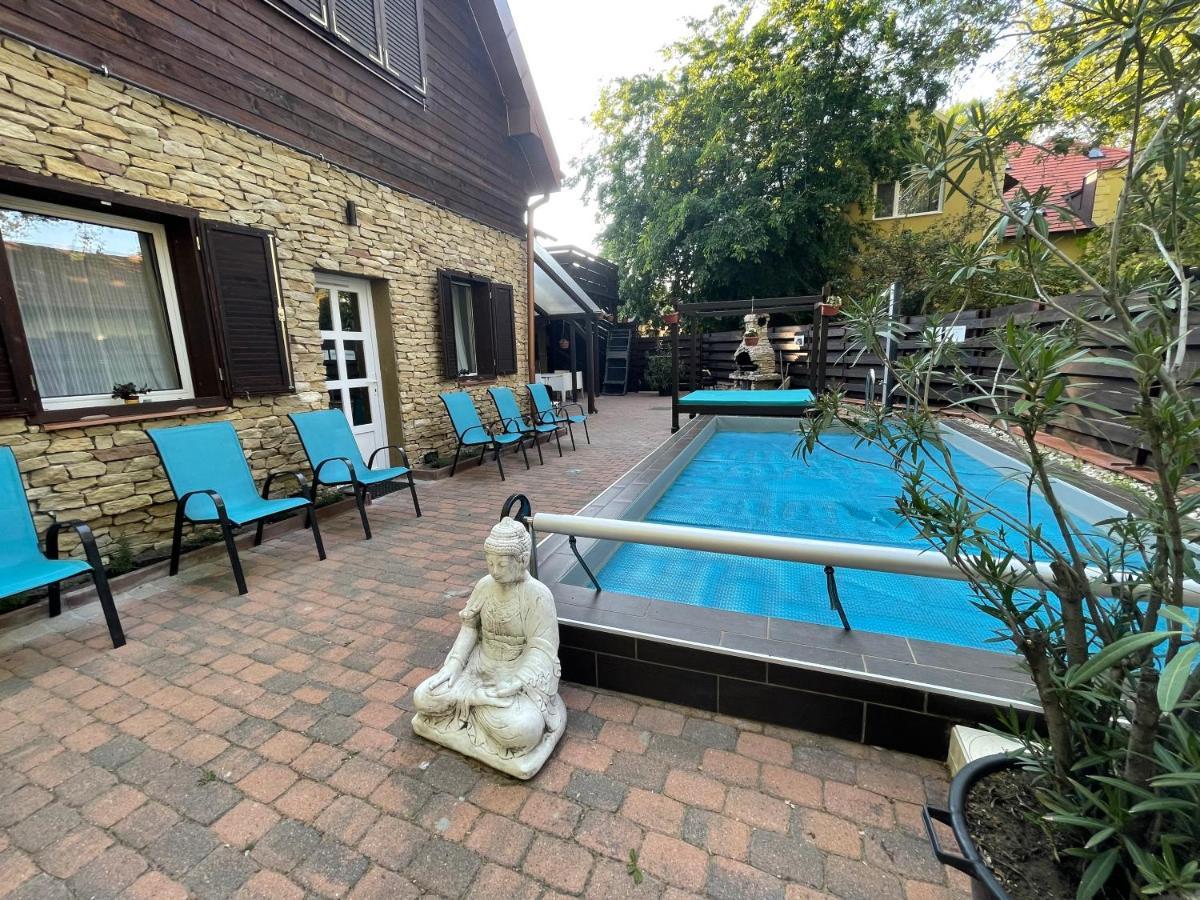 Smeraldo Villa Сиофок Екстериор снимка